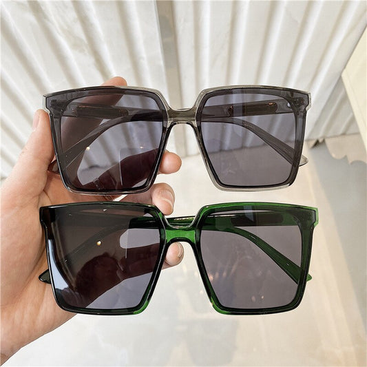 Oversized Square Sunglasses Women Fashion Shades for women Retro Sun Glasses Women Big Frame Vintage Eyewear UV400